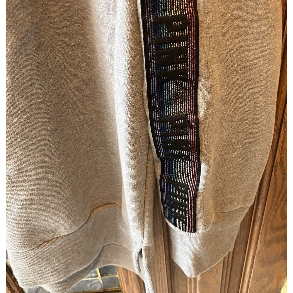 Victoria's Secret Y2K Vintage Sleeve Dog Sweatshirt Small Gray Rainbow Logo Sz M - Picture 7 of 9
